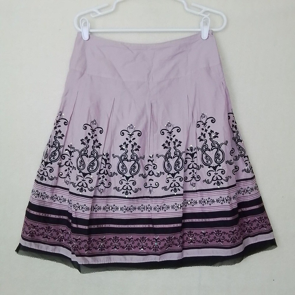 Apt 9 Knee Length Cotton‎ Pleated Skirt Size 6 in Purple w/ Fleur de Lis Print